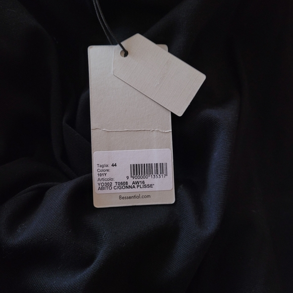 Saks Fifth  Avenue(  Runway dress) - Picture 8 of 8